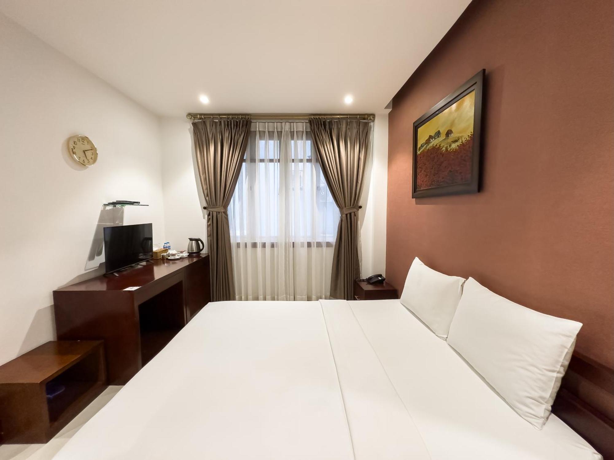 Khách sạn Hoang Yen
